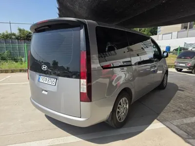 Hyundai Staria 2023, 41069 км, за 8192.2 USD - фото 7
