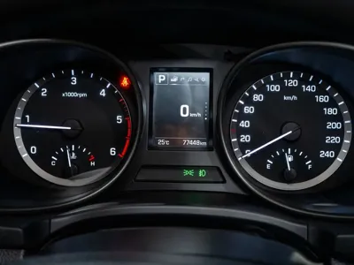 Hyundai Santafe 2016, 77448 км, за 9744.52 USD - фото 8