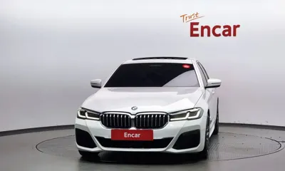 BMW 5-Series 2023, 41766 км, за 24052.52 USD