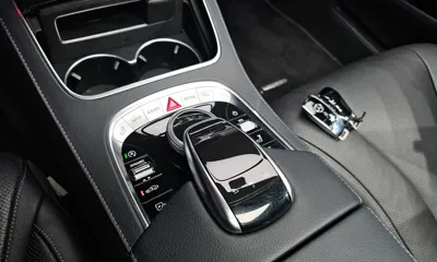 Mercedes-Benz S-Class 2019, 66775 км, за 32099.25 USD - фото 33