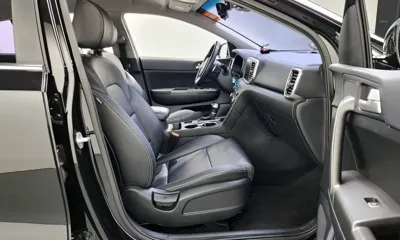 Kia Sportage 2019, 54520 км, за 10444.03 USD - фото 10