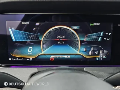 Mercedes-Benz AMG GT 2023, 67770 км, за 44865.52 USD - фото 8