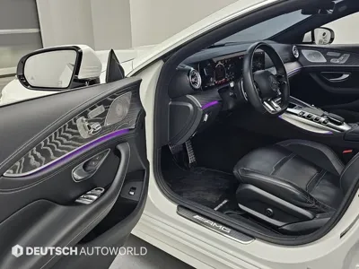 Mercedes-Benz AMG GT 2023, 67770 км, за 44865.52 USD - фото 11