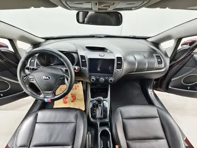 Kia K3 2016, 107000 км, за 3081.26 USD - фото 9