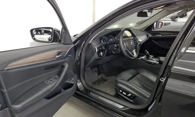 BMW 5-Series 2018, 100763 км, за 14723.13 USD - фото 10