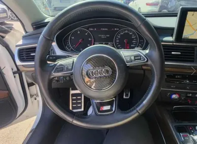 Audi A7 2014, 152737 км, за 5330.56 USD