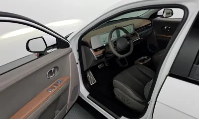 Hyundai Ioniq5 2022, 59654 км, за 18631.93 USD - фото 10