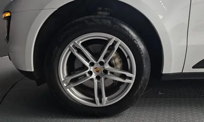 Porsche Macan 2017, 66662 км, за 28338.78 USD