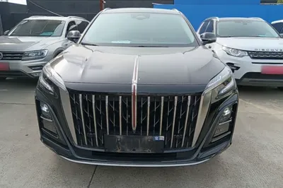 Hongqi HS3 2023, 44400 км, за 13248 USD
