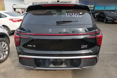 Hongqi HS3 2023, 44400 км, за 13248 USD