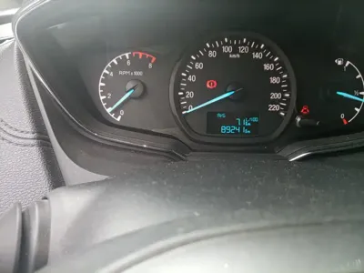 Ford Escort 2017, 89200 км, за 3880.81 USD