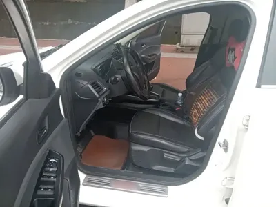 Ford Escort 2017, 89200 км, за 3880.81 USD - фото 14