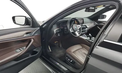 BMW 5-Series 2020, 164771 км, за 28089.44 USD - фото 10
