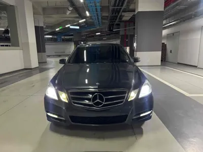 Mercedes-Benz E-Class 2011, 105300 км, за 3931.99 USD