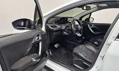 Peugeot 2008 2015, 243216 км, за 1652.57 USD - фото 11