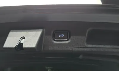 Hyundai Santafe 2022, 67366 км, за 14071.67 USD - фото 20