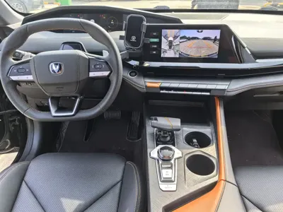 Changan UNI-V 2022, 28000 км, за 7327.7 USD