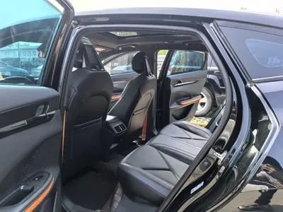 Changan UNI-V 2022, 28000 км, за 7327.7 USD - фото 8