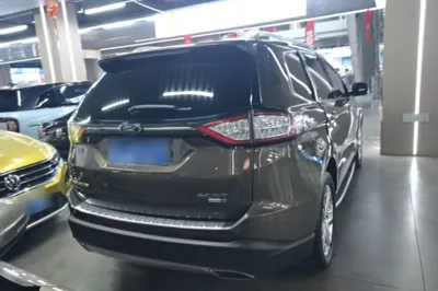 Ford Edge 2016, 129300 км, за 11481 USD