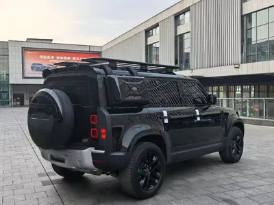 Land Rover Defender 2023, 58000 км, за 89756.94 USD - фото 8