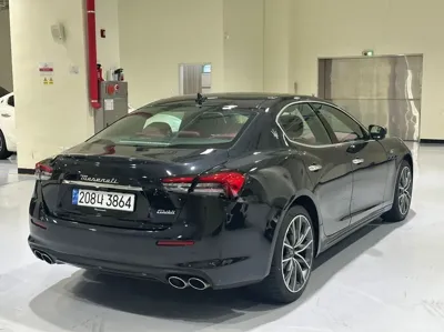 Maserati Ghibli 2023, 2034 км, за 40698.44 USD
