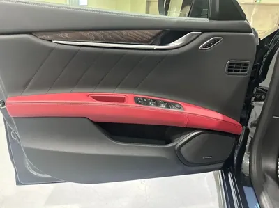 Maserati Ghibli 2023, 2034 км, за 40698.44 USD - фото 14