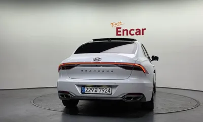 Hyundai Grandeur 2022, 40638 км, за 19824.18 USD