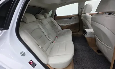Hyundai Grandeur 2022, 40638 км, за 19824.18 USD - фото 19