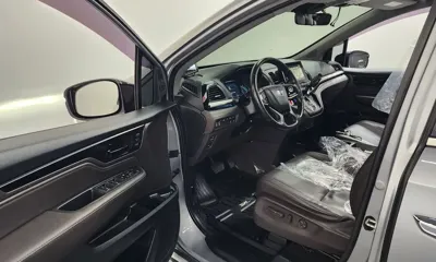 Honda Odyssey 2019, 182513 км, за 10108.97 USD - фото 10