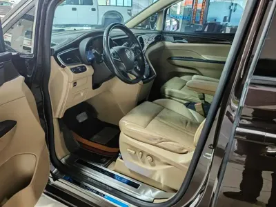 Buick GL8 2019, 102000 км, за 17707.1 USD