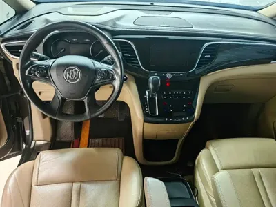 Buick GL8 2019, 102000 км, за 17707.1 USD
