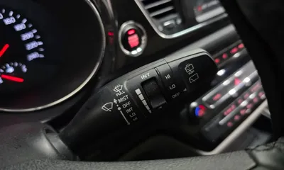 Kia Canival 2019, 108951 км, за 10603.7 USD - фото 20