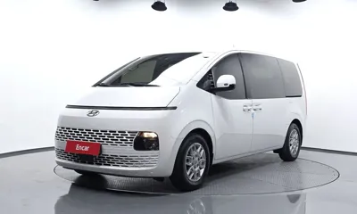 Hyundai Staria · 2022 год