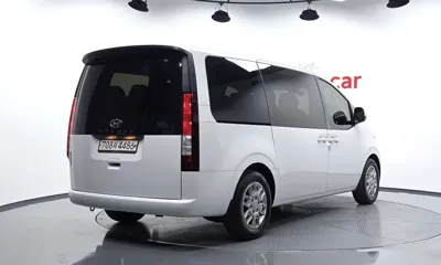 Hyundai Staria 2022, 98469 км, за 16077.35 USD