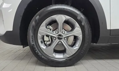 Kia Seltos 2025, 4328 км, за 16195.15 USD