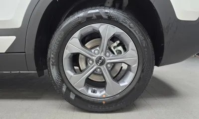 Kia Seltos 2025, 4328 км, за 16195.15 USD - фото 21