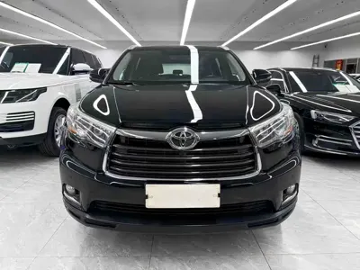 Toyota Highlander 2017, 60000 км, за 14643.31 USD