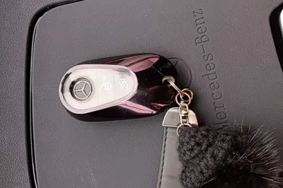 Mercedes-Benz C-Class 2025, 18300 км, за 34042 USD - фото 23