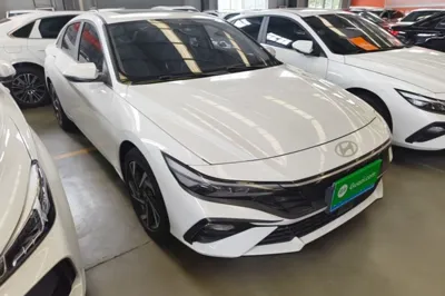 Hyundai Elantra 2023, 100 км, за 13609 USD - фото 3