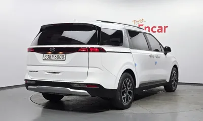 Kia Canival 2021, 59493 км, за 14846.64 USD