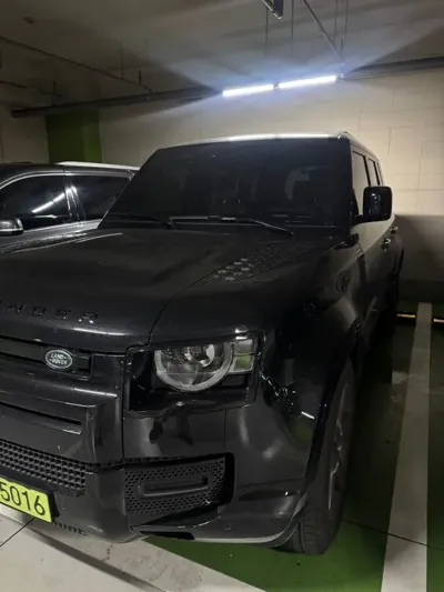 Land Rover Defender 2025, 9000 км, за 45581.8 USD