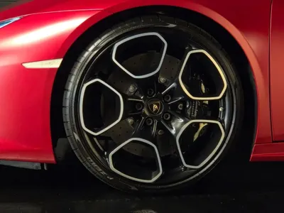 Lamborghini Huracan 2017, 23900 км, за 150978.08 USD