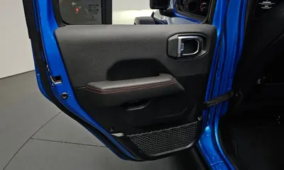 Jeep Wrangler 2025, 1845 км, за 49888.41 USD - фото 25