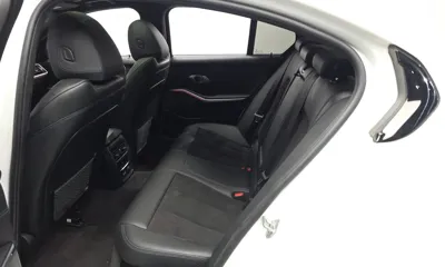 BMW 3-Series 2020, 91397 км, за 17263.85 USD - фото 26