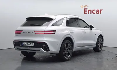 Genesis GV70 2024, 8298 км, за 32969.93 USD