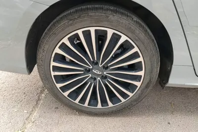 Chery Fengyun Fengyun A8L 2025, 15500 км, за 13969 USD - фото 16