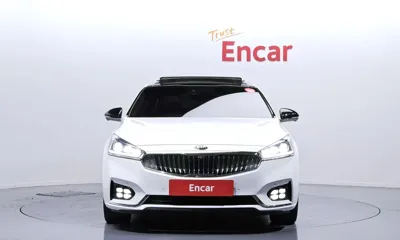 Kia K7 2017, 97089 км, за 9064.63 USD