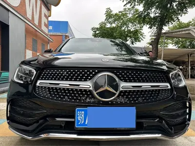 Mercedes-Benz GLC 2021, 50000 км, за 26309.08 USD