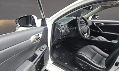Lexus CT200h 2017, 102648 км, за 9602.64 USD - фото 11