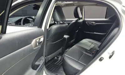 Lexus CT200h 2017, 102648 км, за 9602.64 USD - фото 12